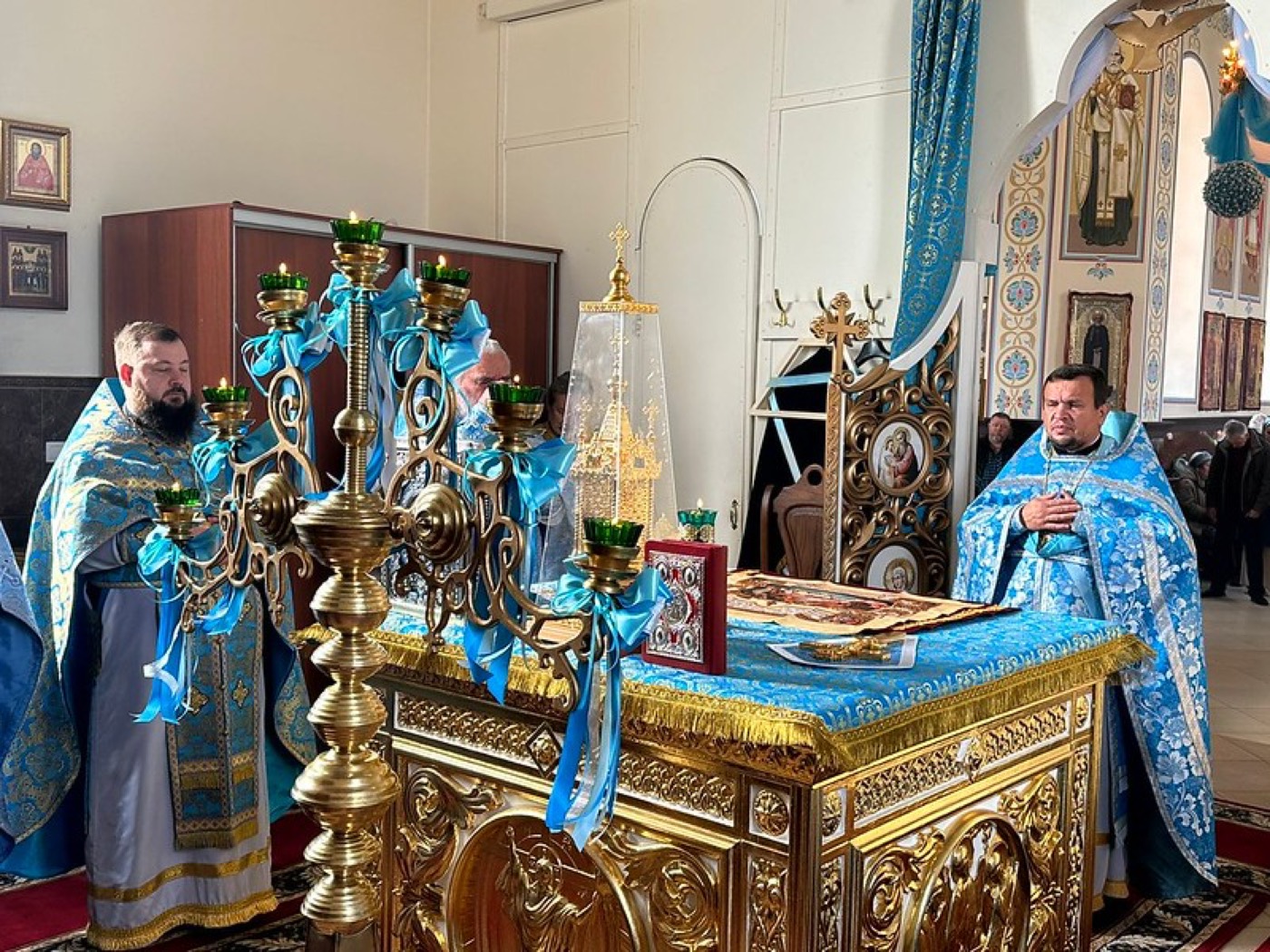 Божественная литургия в престольный день