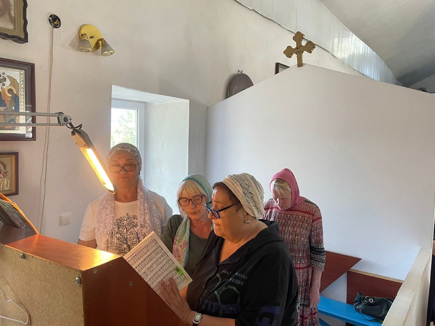 Духовенство Грачевского благочиния за богослужением