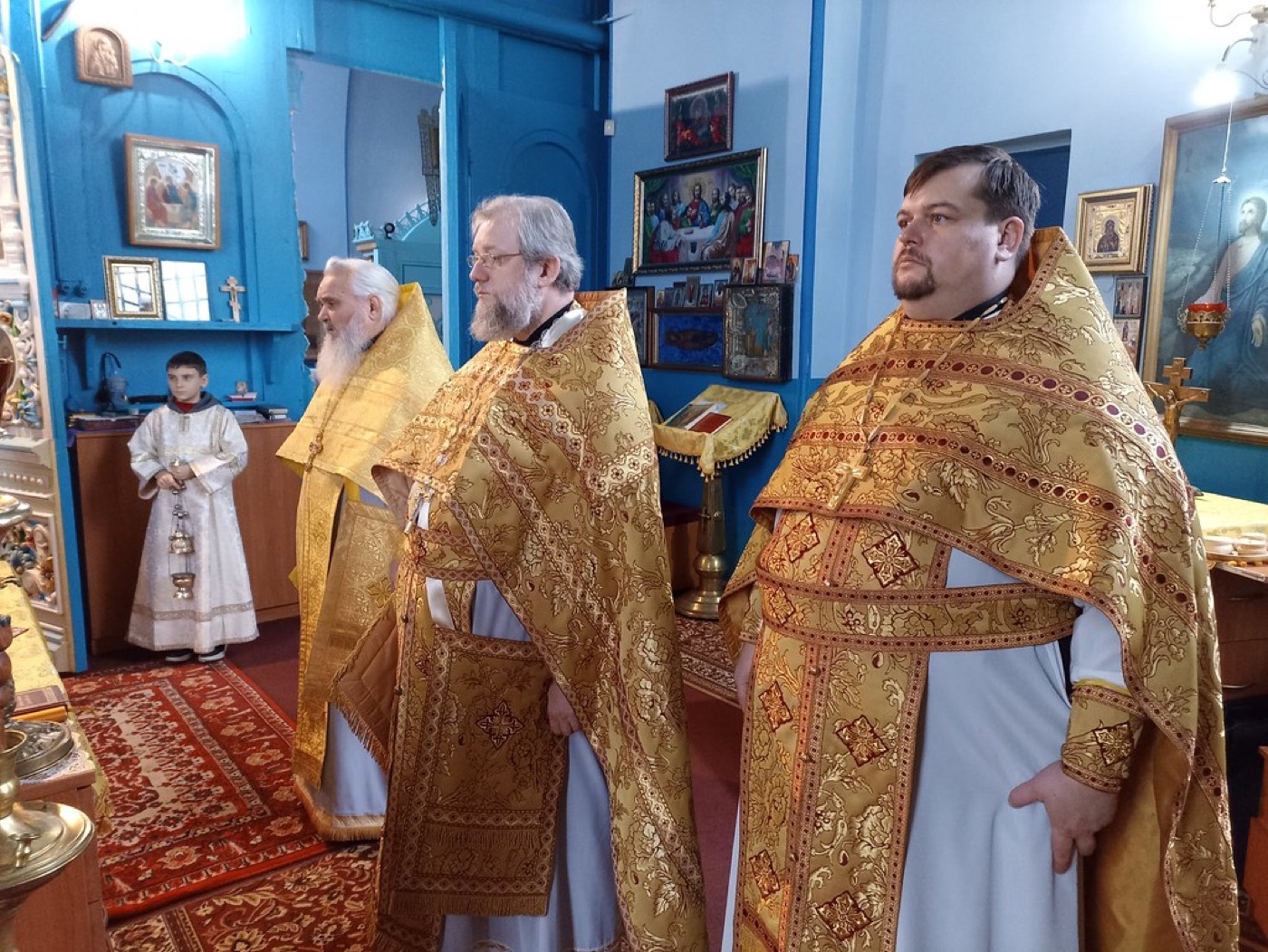 Божественная литургия собором духовенства